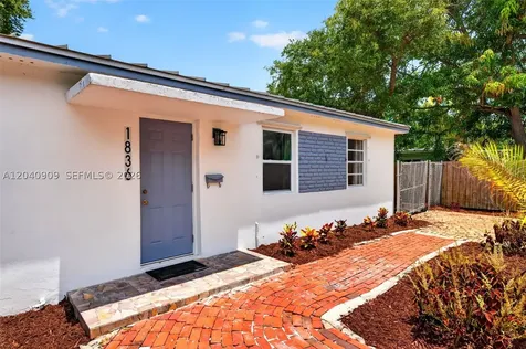 1836 SW 9th Avenue Fort Lauderdale FL 33315