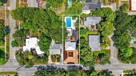 1836 SW 9th Avenue Fort Lauderdale FL 33315