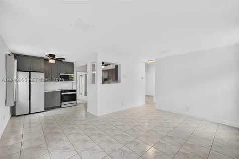 1836 SW 9th Avenue Fort Lauderdale FL 33315