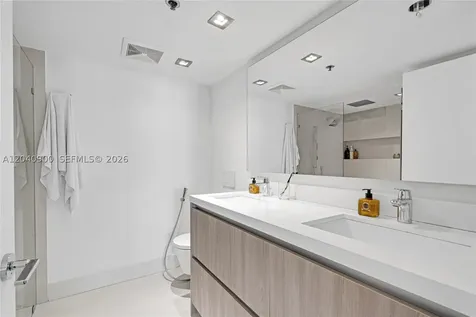 201 Crandon Boulevard Key Biscayne FL 33149