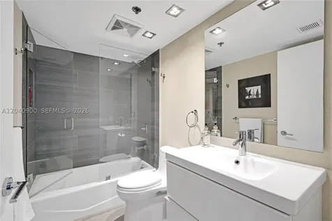 201 Crandon Boulevard Key Biscayne FL 33149