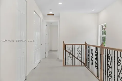 3040 SW 44th Court Dania Beach FL 33312