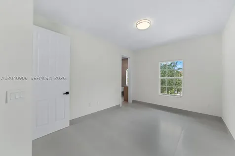 3040 SW 44th Court Dania Beach FL 33312