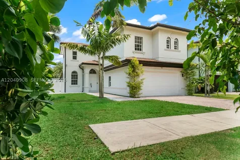 3040 SW 44th Court Dania Beach FL 33312