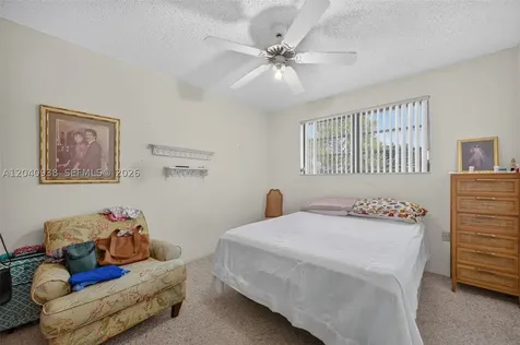 11405 SW 32nd Street Miami FL 33165