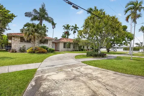 11405 SW 32nd Street Miami FL 33165