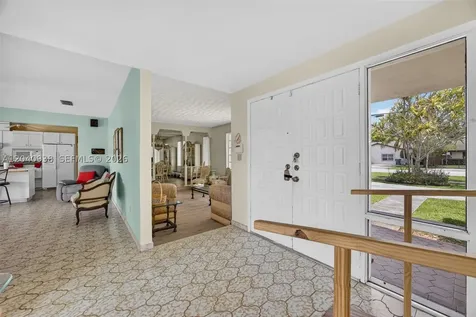 11405 SW 32nd Street Miami FL 33165