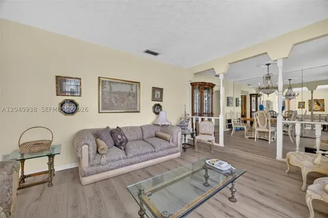 11405 SW 32nd Street Miami FL 33165