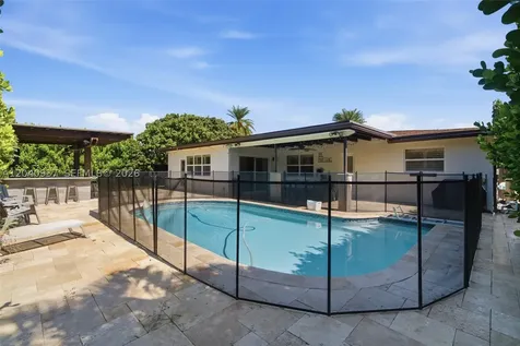 11700 NW 14th Street Pembroke Pines FL 33026