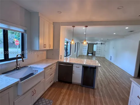 375 SW 32nd Road Miami FL 33129