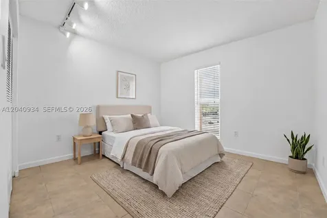 6780 W 2nd Court Hialeah FL 33012