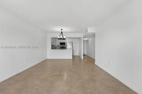 6780 W 2nd Court Hialeah FL 33012