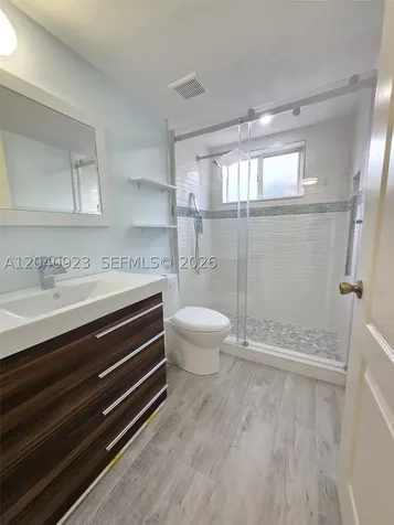 17324 NW 74th Avenue Hialeah FL 33015