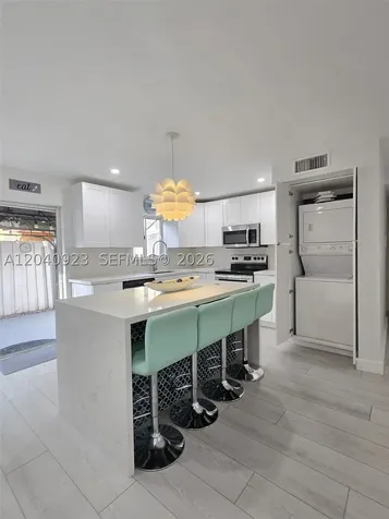 17324 NW 74th Avenue Hialeah FL 33015
