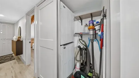 8046 SW 21st Court Davie FL 33324
