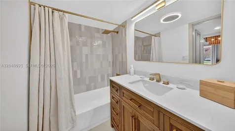8046 SW 21st Court Davie FL 33324