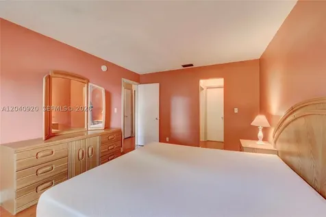 350 Sunshine Drive Coconut Creek FL 33066
