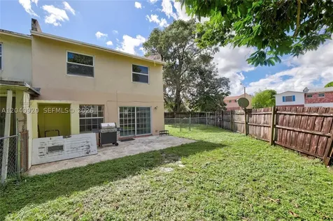 350 Sunshine Drive Coconut Creek FL 33066