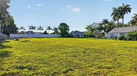 365 NW 128th Avenue Sweetwater FL 33182