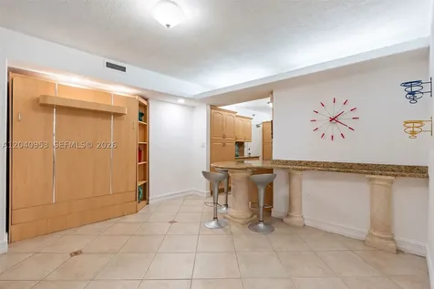 10185 Collins Avenue Bal Harbour FL 33154