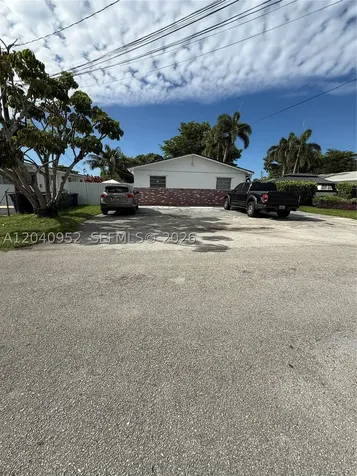 500 SW 7th Street Hallandale Beach FL 33009