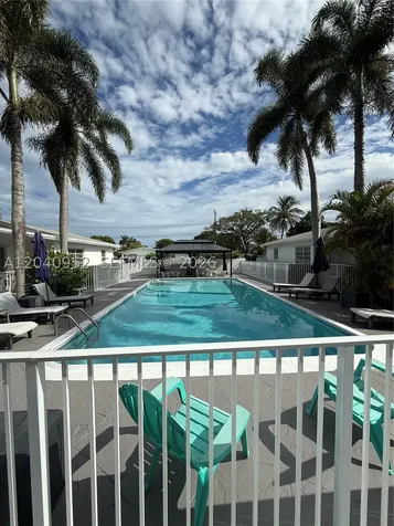 500 SW 7th Street Hallandale Beach FL 33009
