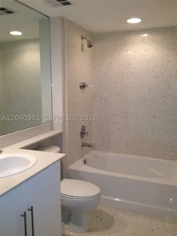 325 S Biscayne Boulevard Miami FL 33131