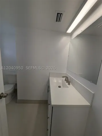 1750 NE 191st Street Miami FL 33179