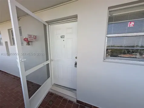 1750 NE 191st Street Miami FL 33179