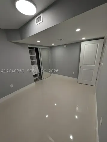 1750 NE 191st Street Miami FL 33179