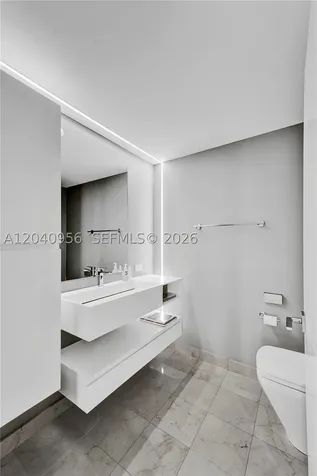 6365 Collins Avenue Miami Beach FL 33141