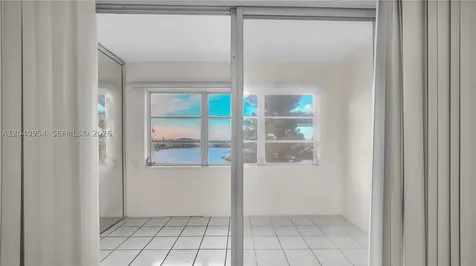 251 NE 187th Street Miami FL 33179