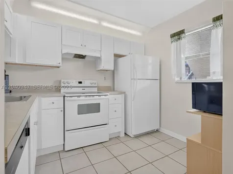 15718 E Waterside Circle Sunrise FL 33326