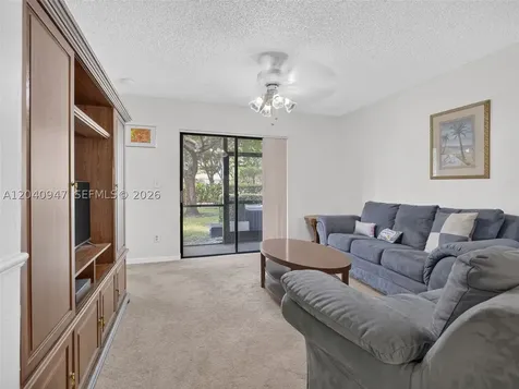 15718 E Waterside Circle Sunrise FL 33326