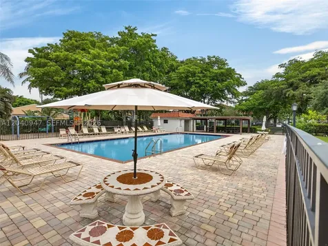 15718 E Waterside Circle Sunrise FL 33326