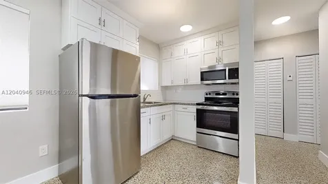 101 W 11th Street Hialeah FL 33010