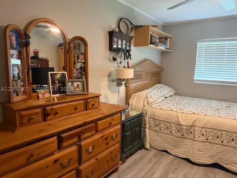 12551 SW 35th Street Miami FL 33175
