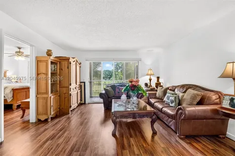 300 SW 130th Terrace Pembroke Pines FL 33027