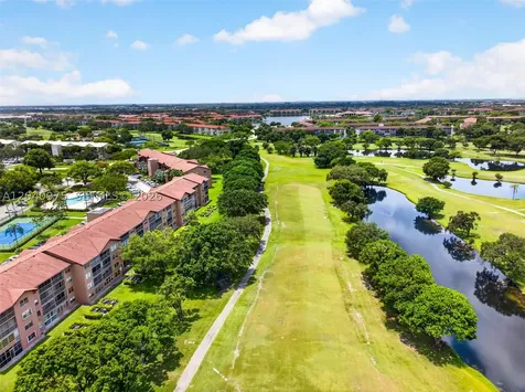 300 SW 130th Terrace Pembroke Pines FL 33027