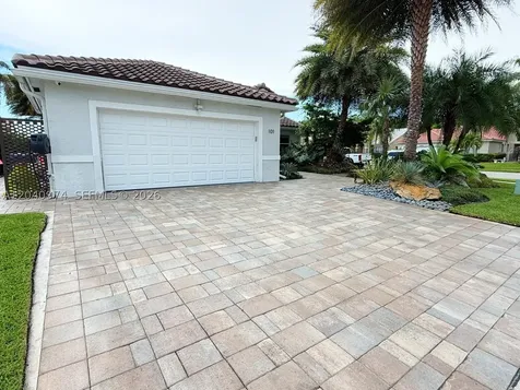 Pembroke Pines FL 33029