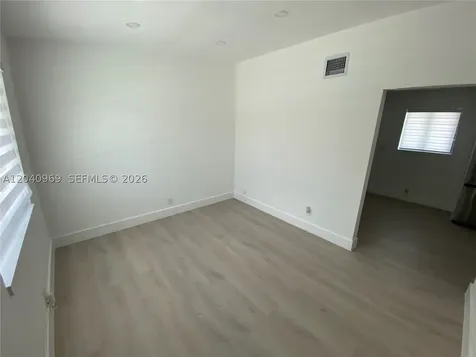 1170 NW 25th Street Miami FL 33127
