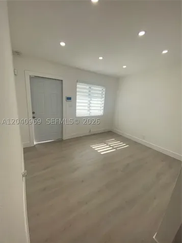 1170 NW 25th Street Miami FL 33127