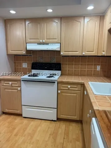 14321 N Kendall Drive Miami FL 33186