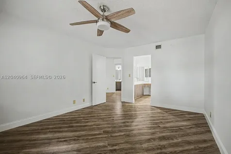 15575 N Miami Lakeway N Miami Lakes FL 33014