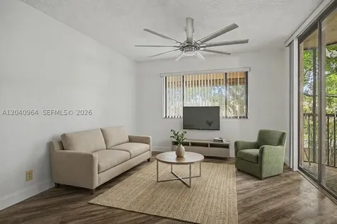 15575 N Miami Lakeway N Miami Lakes FL 33014