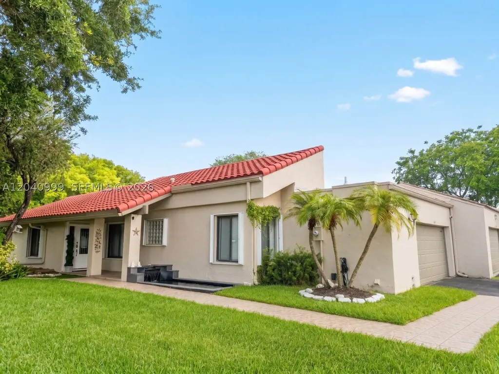 324 Patio Village Terrace Weston FL 33326