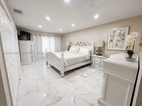 324 Patio Village Terrace Weston FL 33326