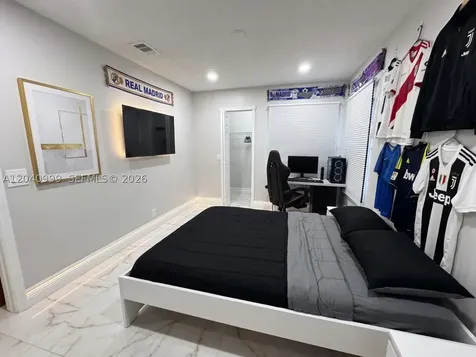 324 Patio Village Terrace Weston FL 33326