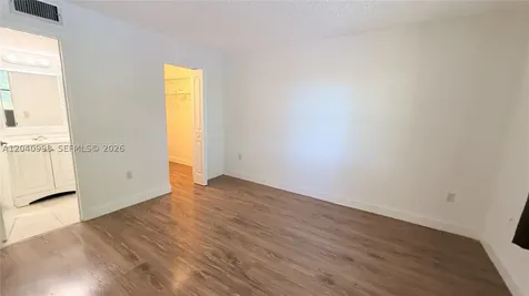 9262 NW 1st Street Pembroke Pines FL 33024
