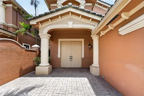 2767 Kinsington Circle Weston FL 33332